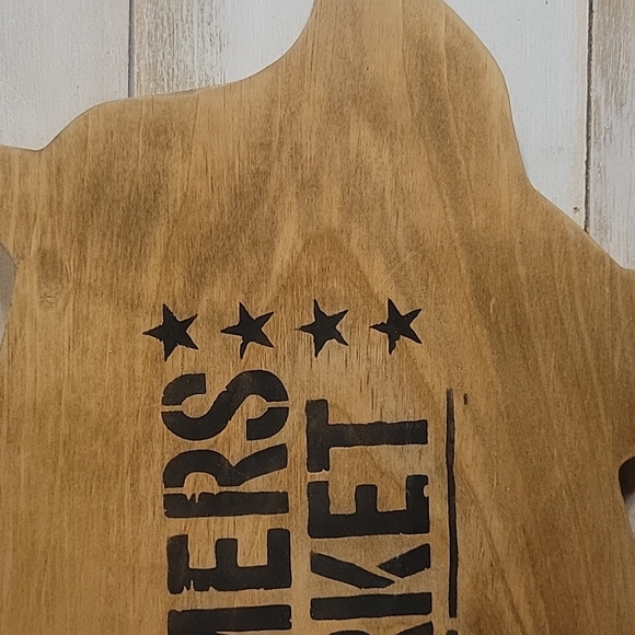 Farmhouse, Rustic, Primitive Farmers Market Pig. Handmade - Picture 3 of 6